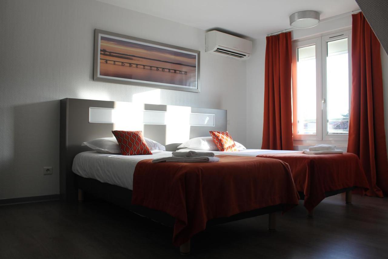 Hotel Du Centre Сустон Экстерьер фото